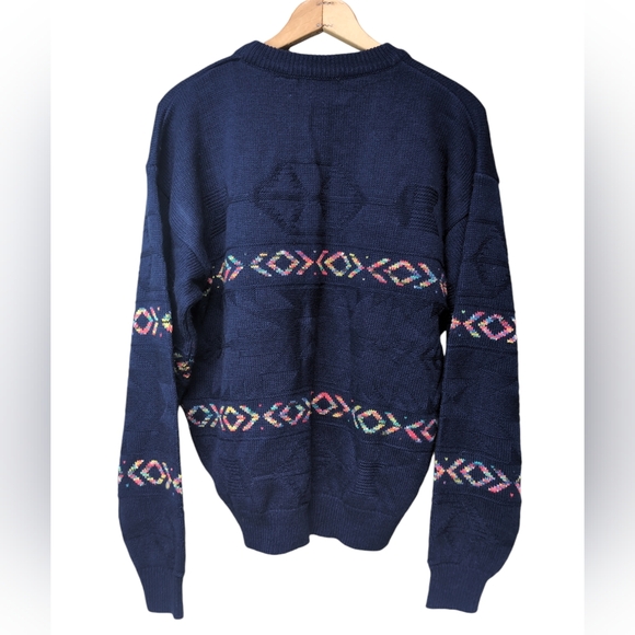 VINTAGE Crew Neck Sweater Graphix Knit Navy Aztec Print Mens Size EXTRA LARGE - Picture 3 of 6